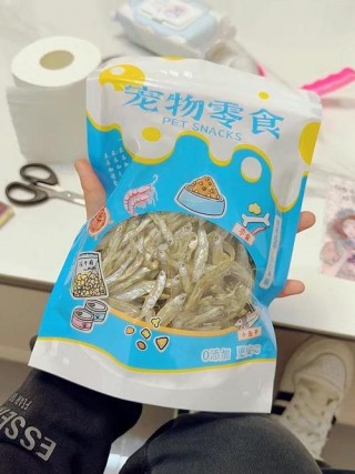 狗狗能吃鱼干吗，狗狗可以吃干鱼片吗？