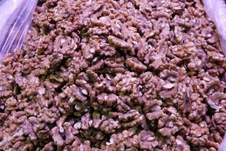 狗狗能吃核桃仁吗，狗狗能吃核桃仁吗 博美能吃吗？