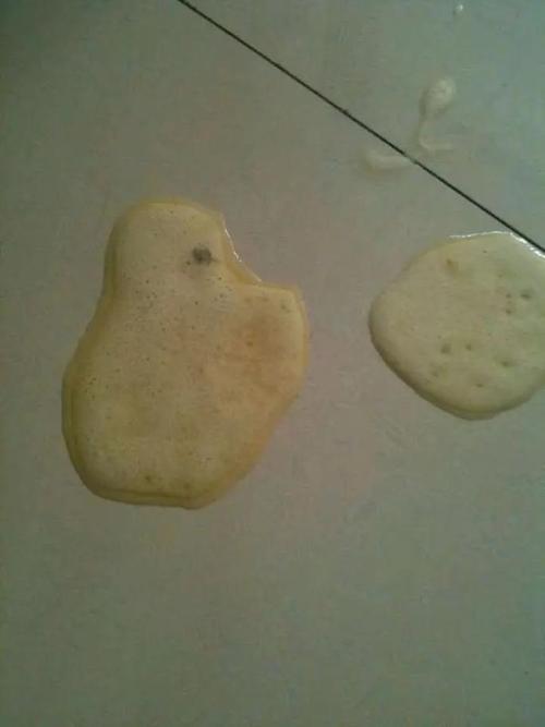 狗狗一直吐白沫