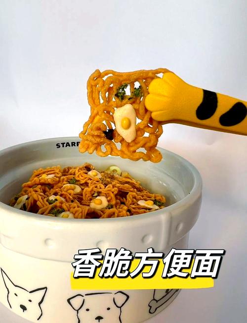 小狗可以吃方便面里面的面饼吗?